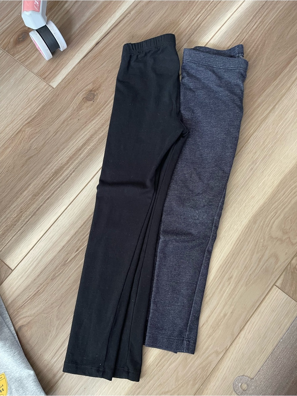 Cat & Jack Girls 5T Leggings - set of 6 - Picture 3 of 9